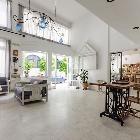 Happiness Apartments خيرسونِسوس المظهر الخارجي الصورة